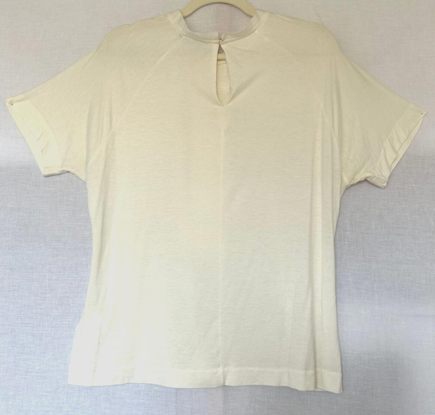 WINSER LONDON Top Large Ivory T-Shirt Top Short Sleeves Ruffle Trim BNWOT