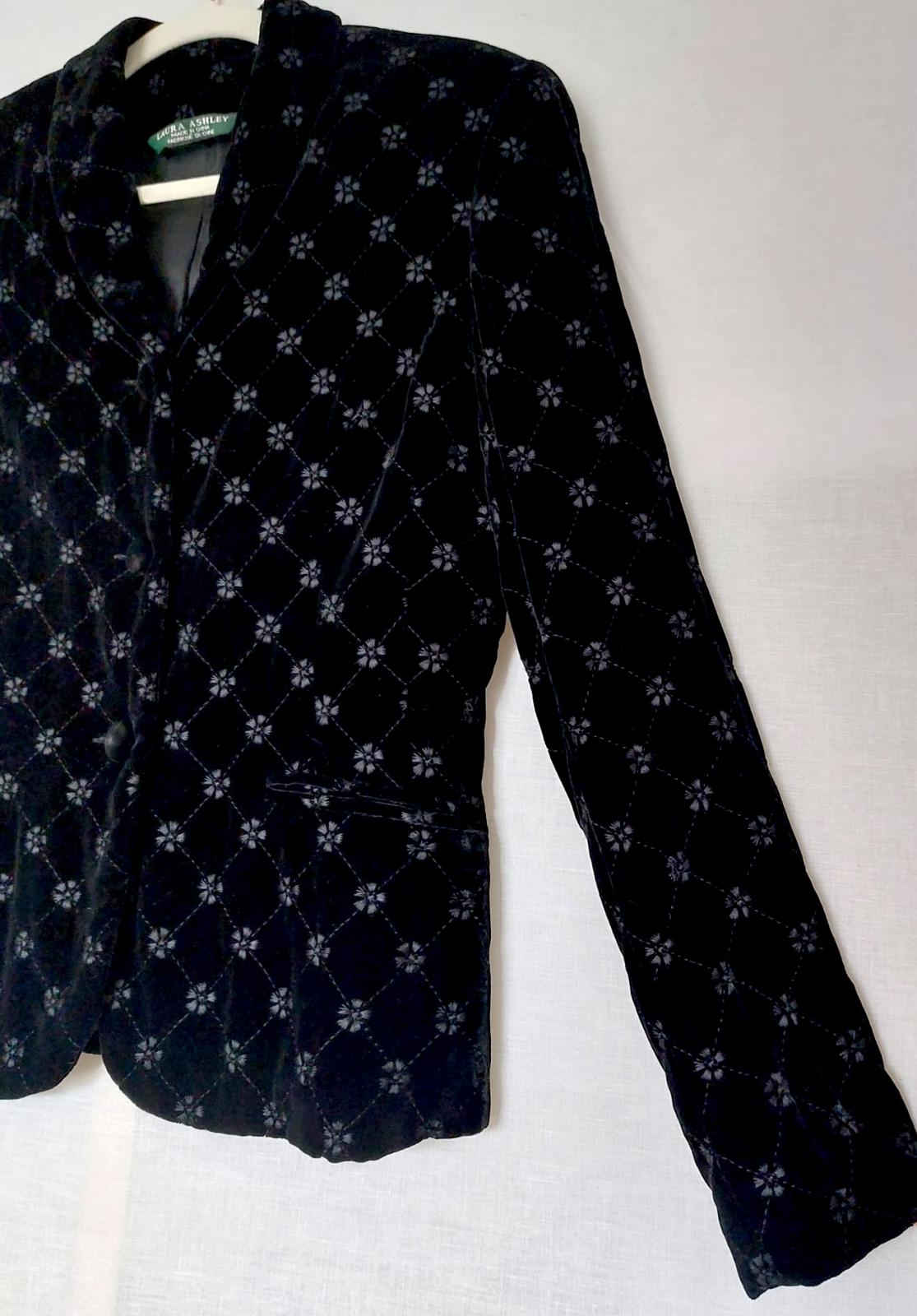 LAURA ASHLEY Jacket 12 Black Velvet Embroidered Silk Blend Lined