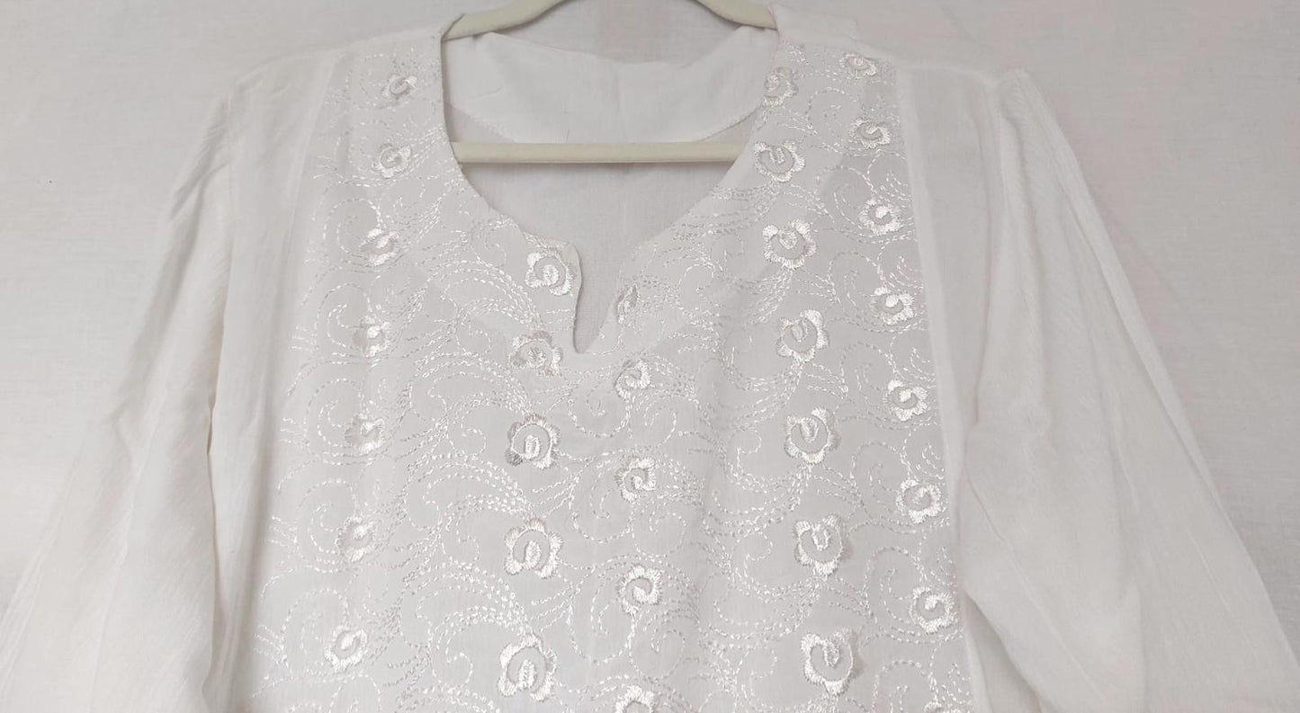 Kaftan Tunic OS White Cheesecloth Embroidered Notch Neckline