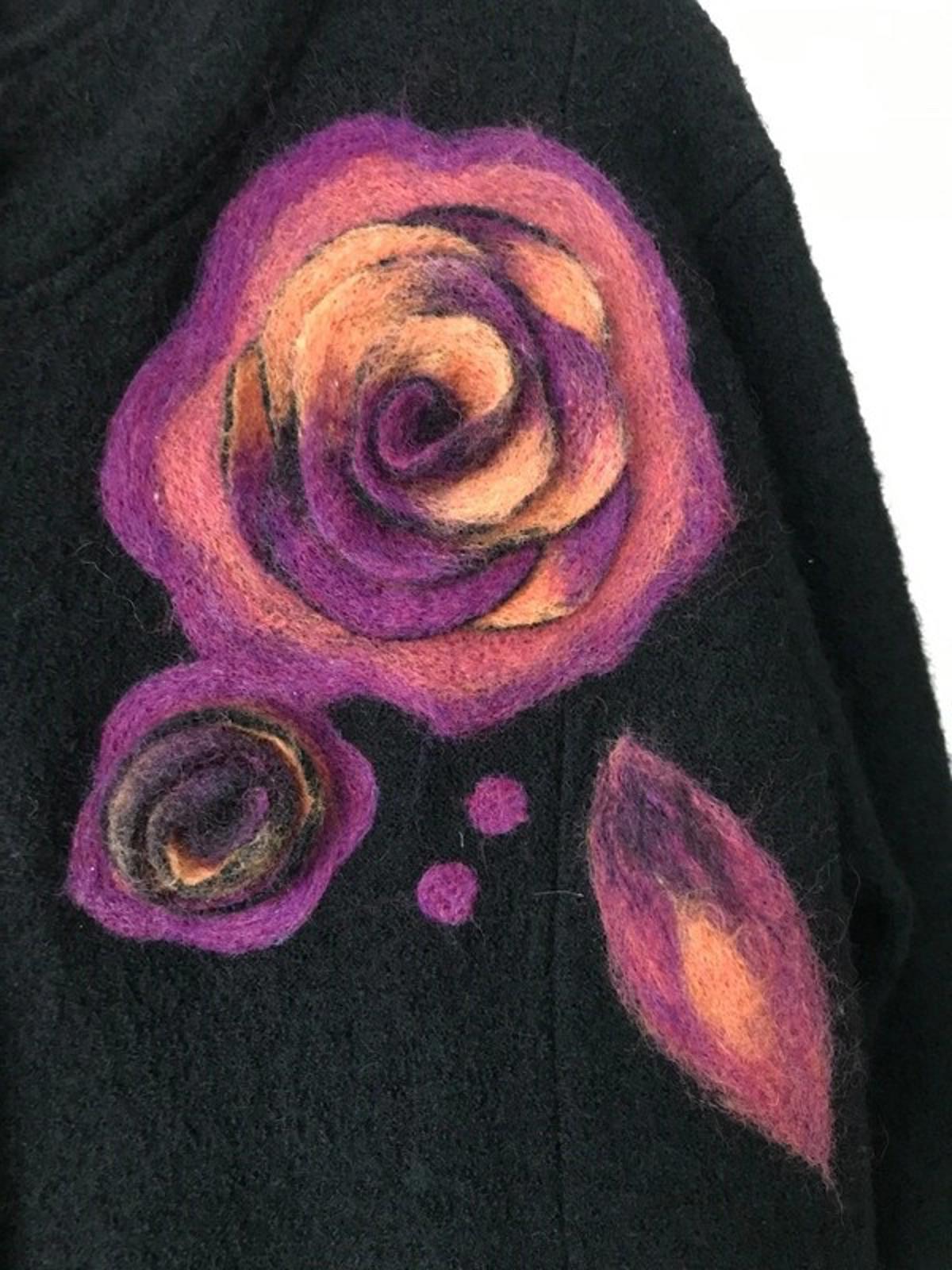 EDINA RONAY Coat 12/14 Black Mid Length 100% Wool Flower Appliqué Button Through