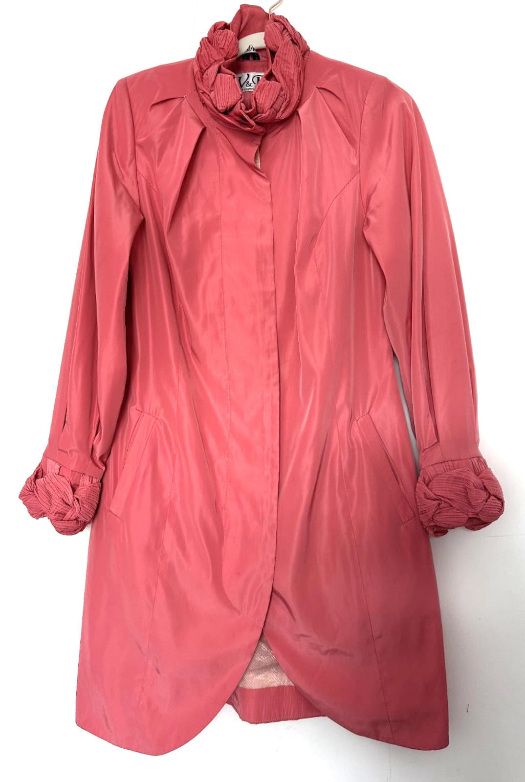 V&P Coat 12 Rose Pink Accent Collar & Cuffs Pockets Lined Buttons BNWOT