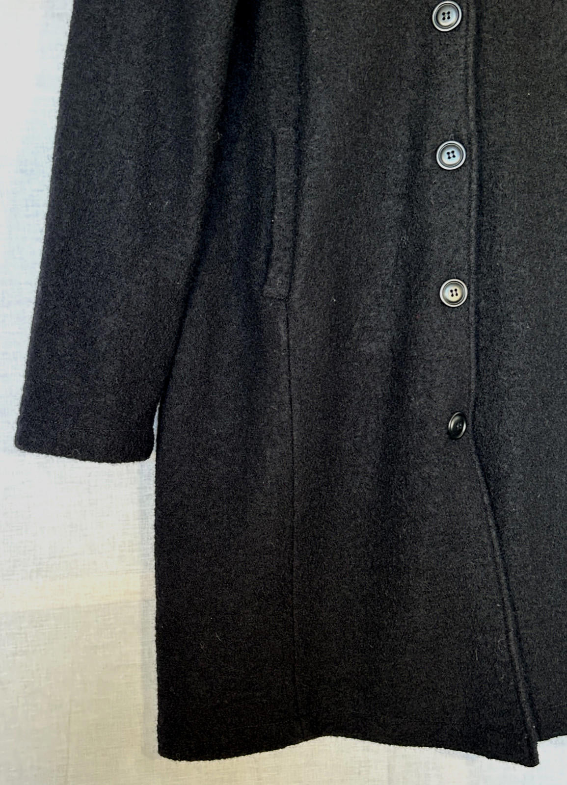 EDINA RONAY Coat 12/14 Black Mid Length 100% Wool Flower Appliqué Button Through