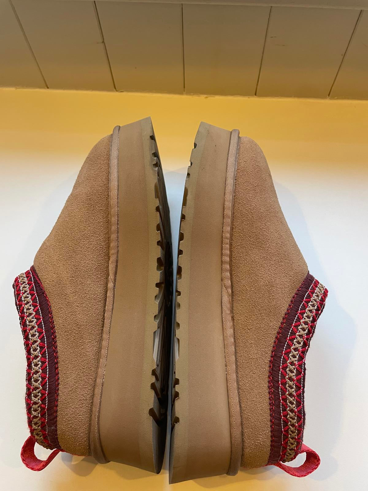 UGG Tasman Chestnut UK Size 7 BNWOT