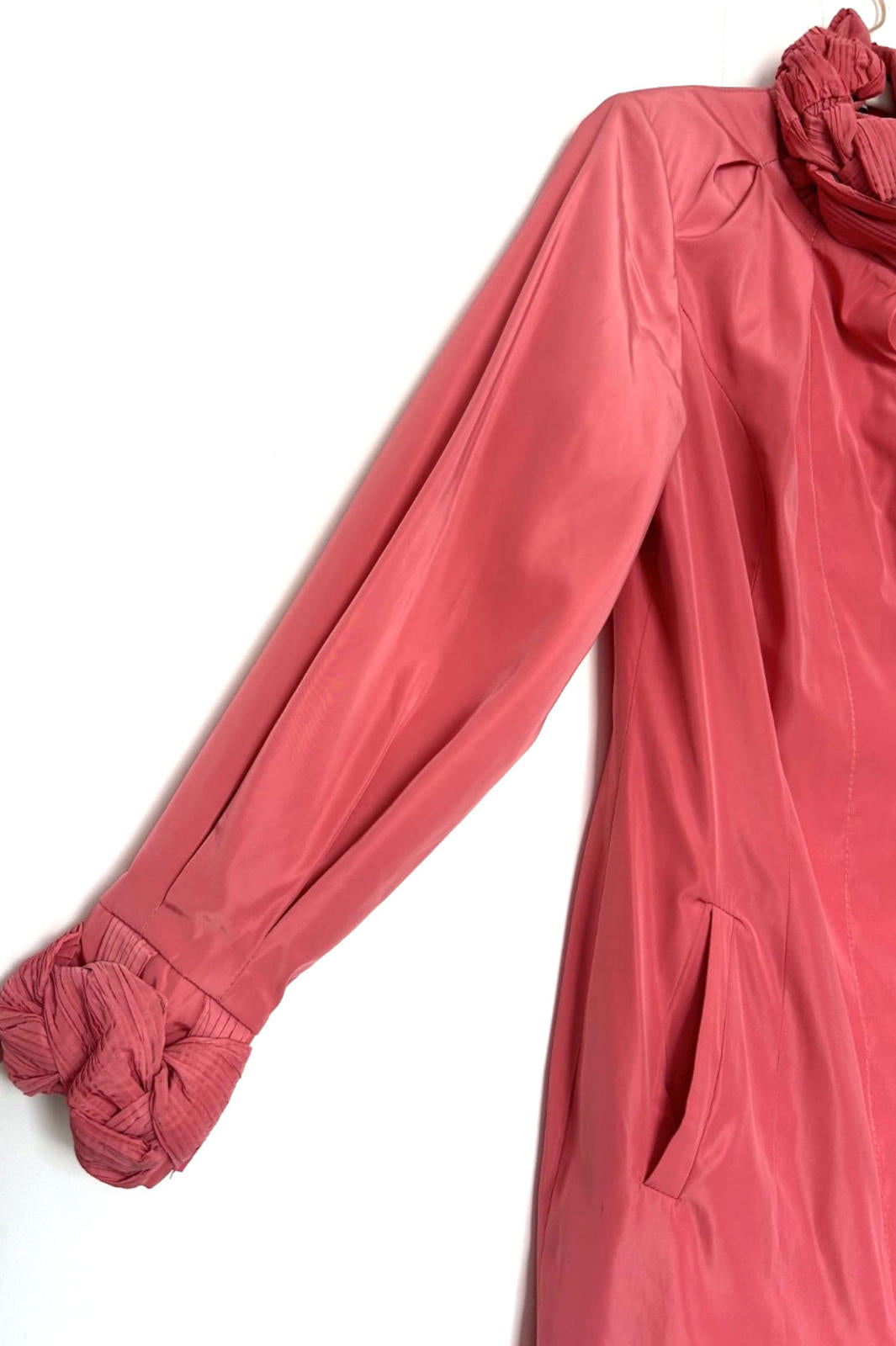 V&P Coat 12 Rose Pink Accent Collar & Cuffs Pockets Lined Buttons BNWOT