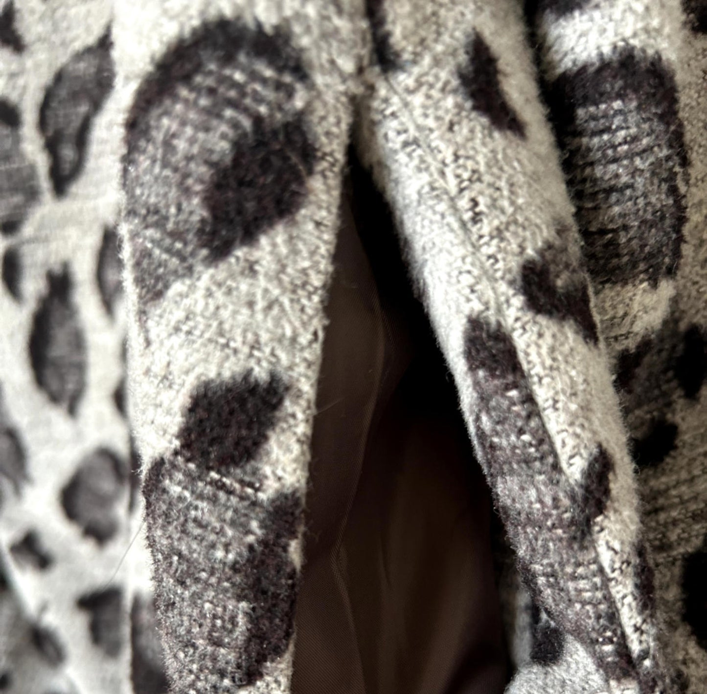 Coat Jacket L/XL Grey & Black Wool Blend Fabric Buttons Pockets