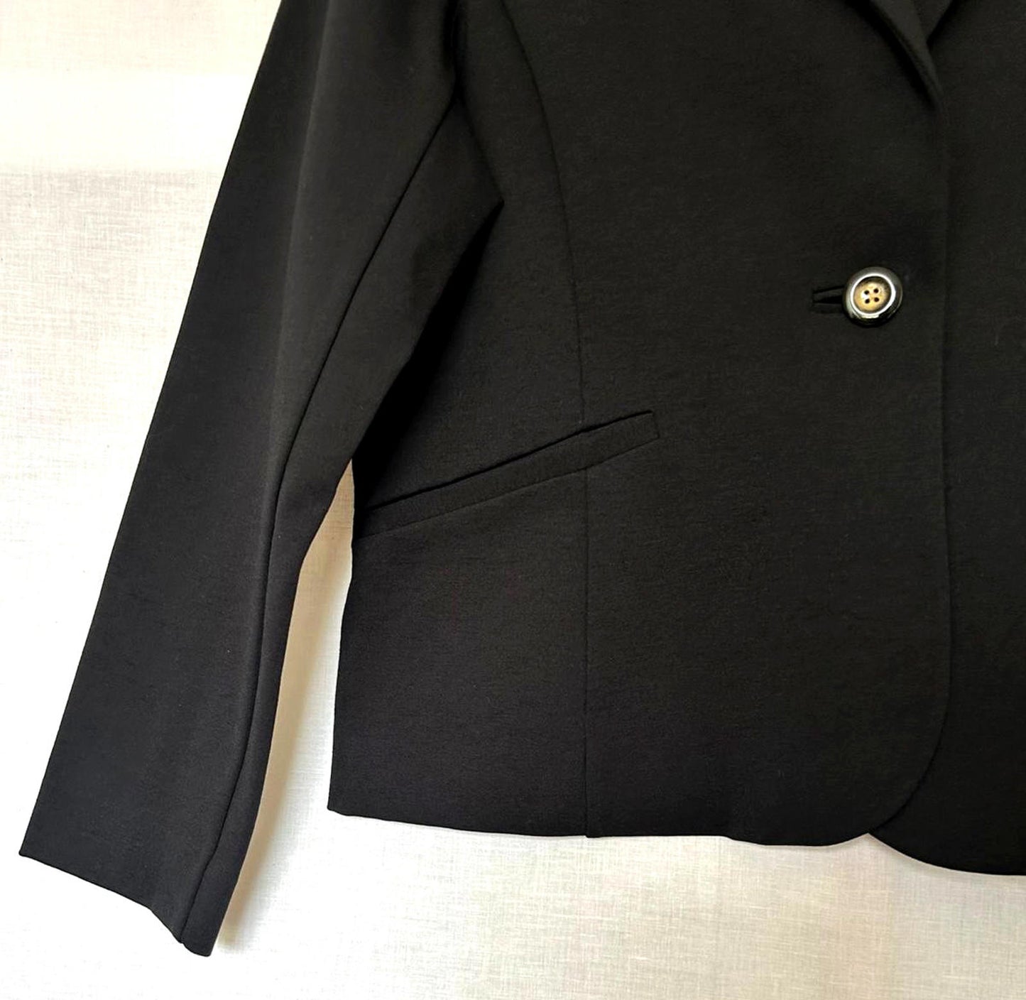 WINSER LONDON Jacket 16 Black Fitted Style Short Button Fastening Pockets BNWT